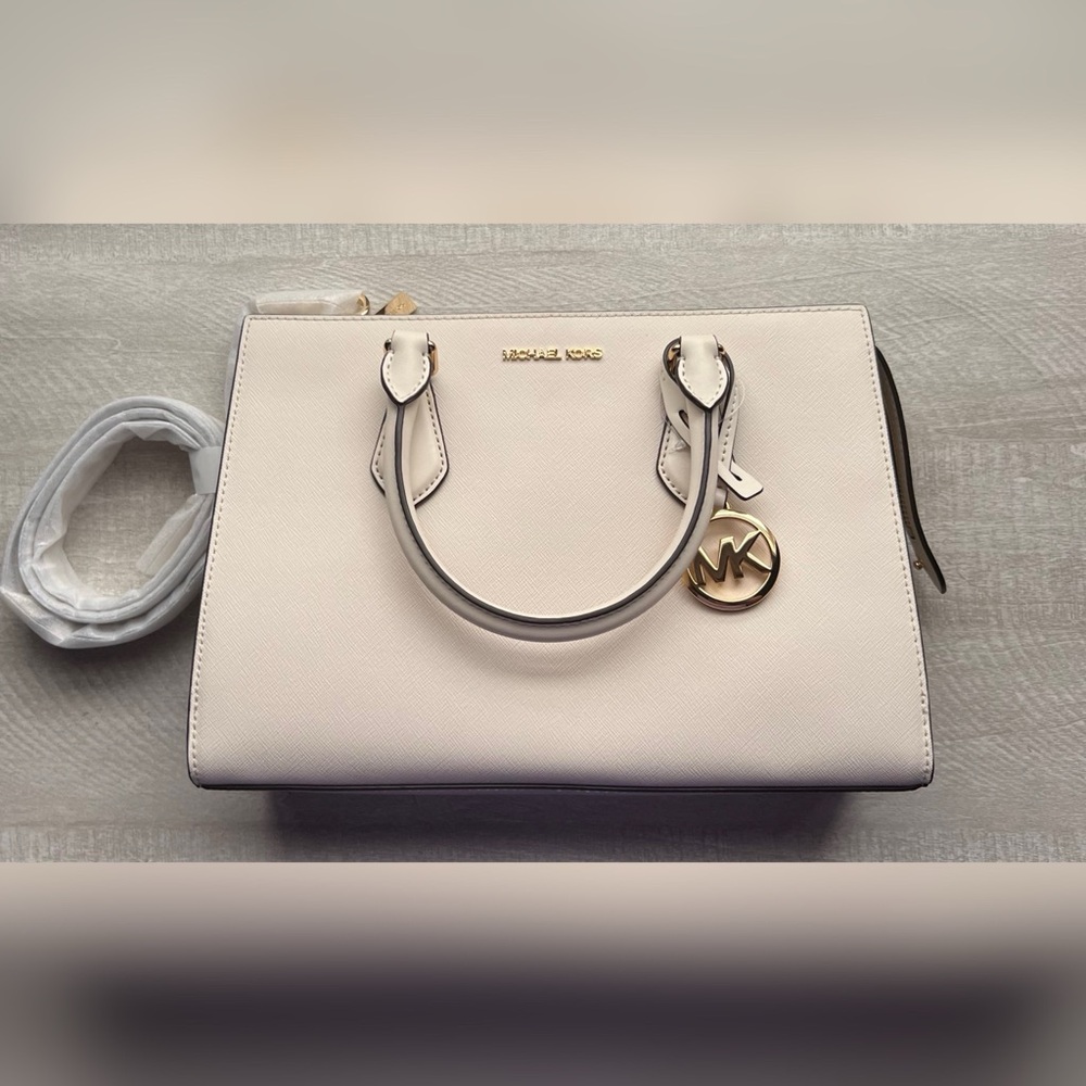 Michael Kors Light Cream Leather Handbag